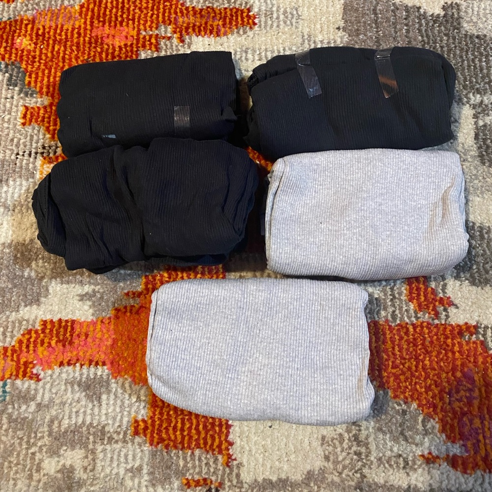Fruit of the Loom 5 Tagless tanks Black/Gray size 3XL/3XG